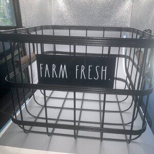 Rae Dunn Farm Fresh Basket 9 x 10